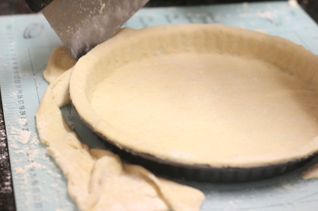 Flaky Shortcrust Pastry for The Ultimate Vegan Lemon Meringue Pie (VEGAN egg free, dairy free, gelatine free, Plant based) Sign up to Plantified.com to get a FREE VEGAN AQUA FABA MOUSSES RECIPE E-BOOK