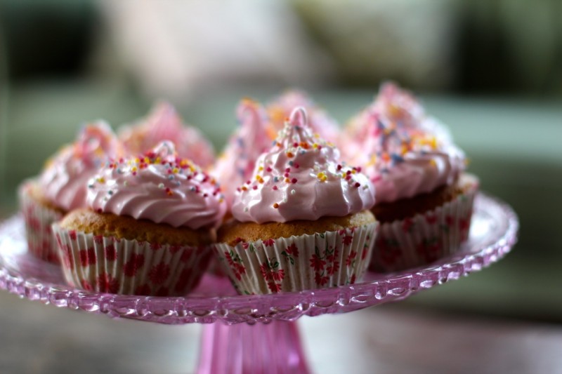 Strawberry filled Marshmallow cupcakes